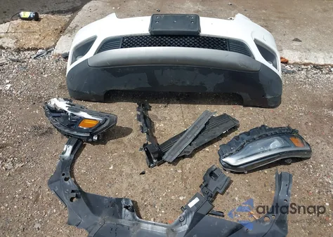 2019 Jeep Cherokee Limited 4X4 из США, поврежденный, VIN 1C4PJMDX6KD331400